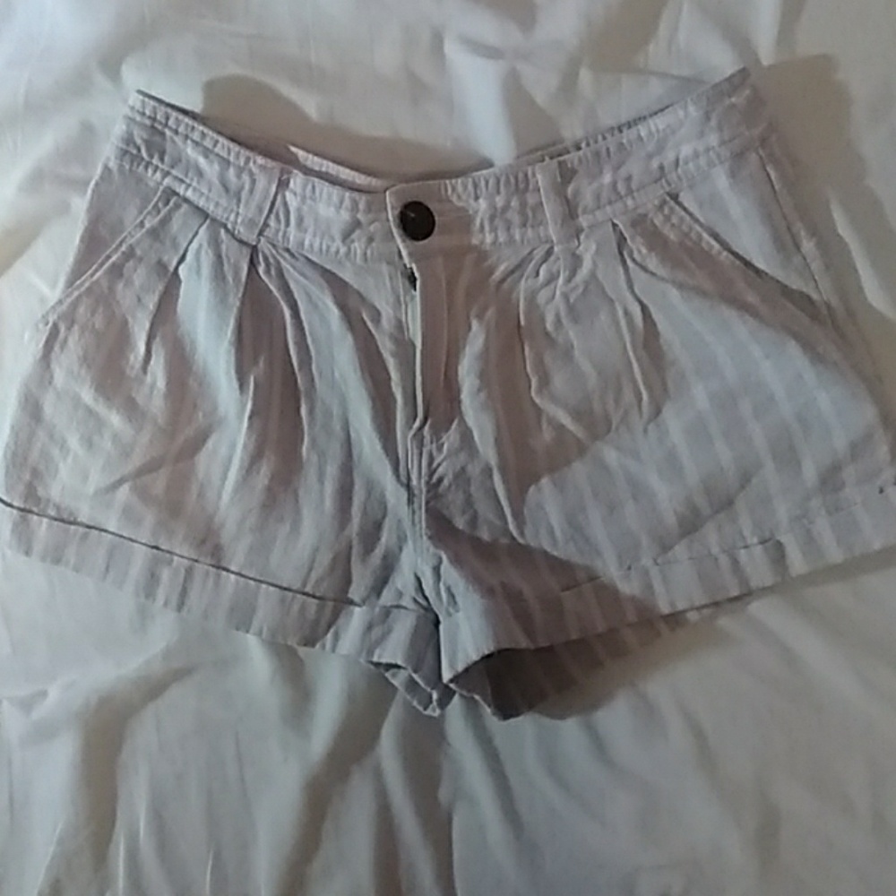 Stripped shorts
